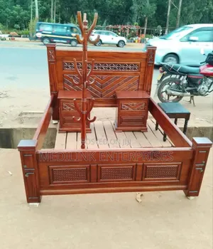Solid Mahogany Bed 5*6 Vanish Queen Sized