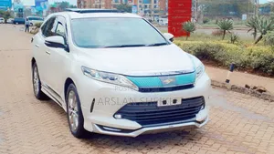 Toyota Harrier 2019 White