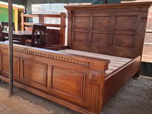 Mahogany Choco Light Walnut Antique Bed 6*6 King Sized