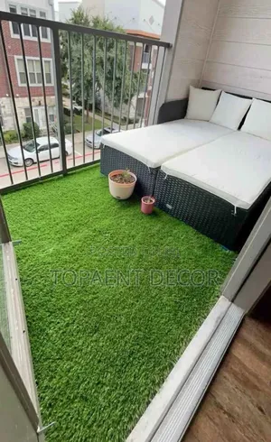 Natural Look Simplified Green Comfort Artificial Grass Carpet