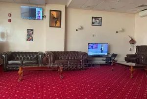 Elegant Office Carpet Finish With Presidential Wall to Wall Carpets