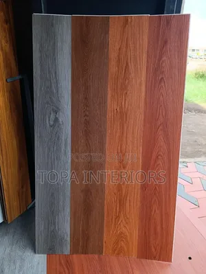 Real Wood Finish Interlocking SPC Flooring Stone Plastic Composite Rug