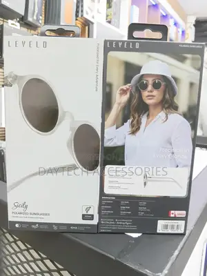 Levelo Sicily Polarized Sunglasses With Anti-Reflective Coating - Blac