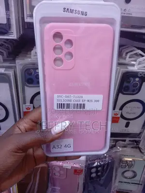 Pink Silicone Case Samsung A32 - Comprar en Kingstore