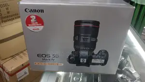 Canon Eos 5d Mark Iv DSLR Camera With 24-105mm