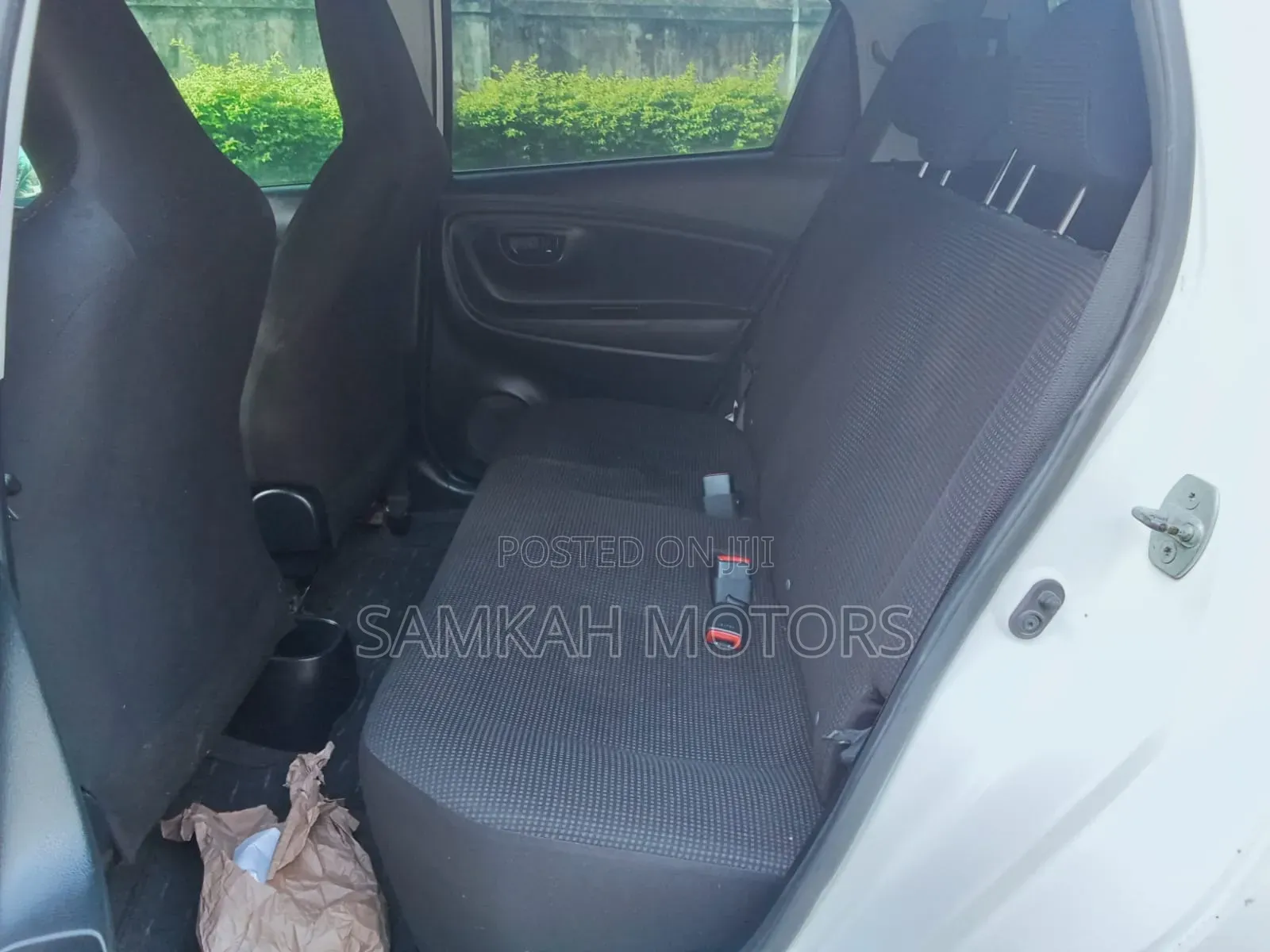 Toyota Vitz 2017 White