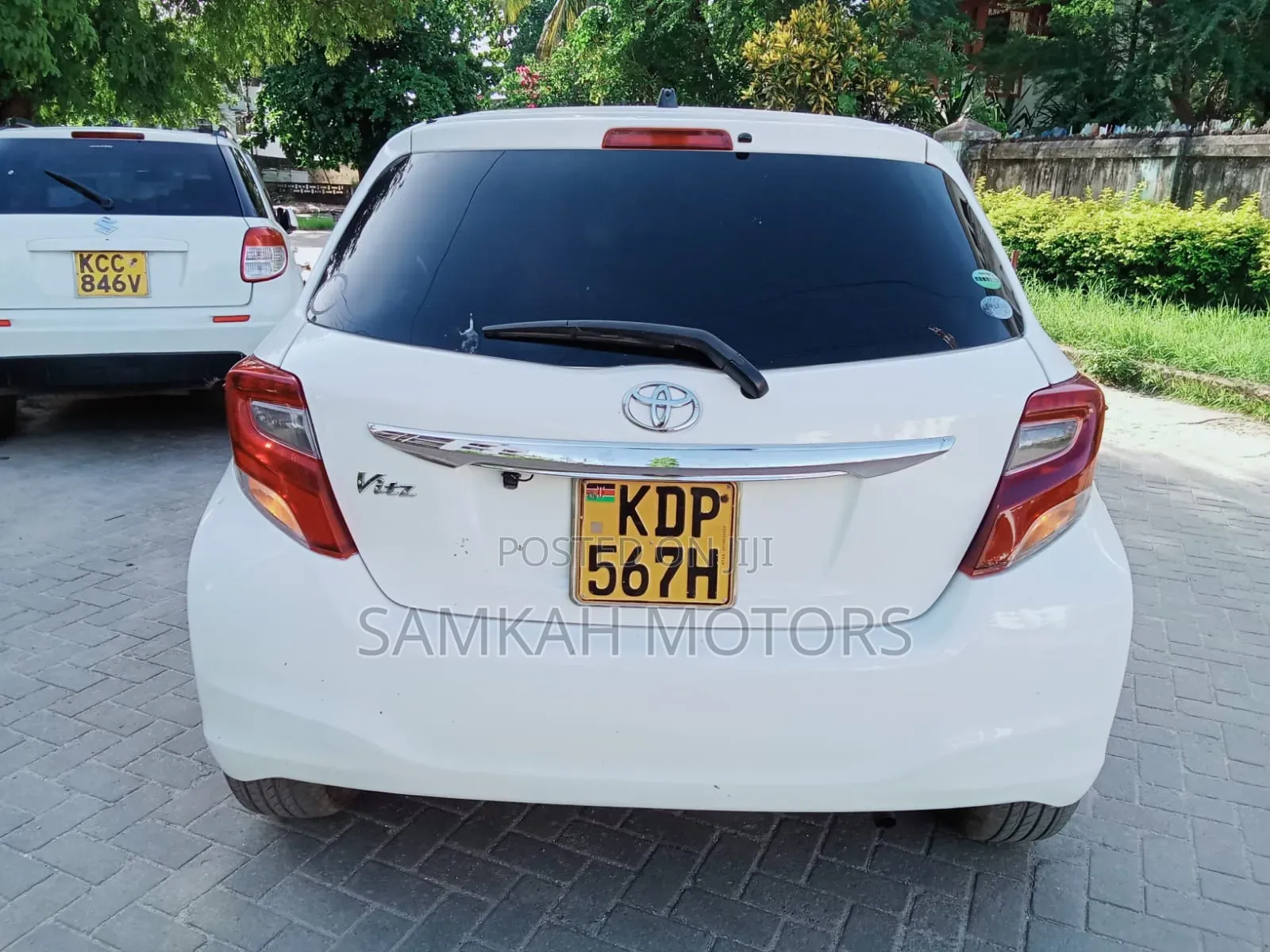 Toyota Vitz 2017 White