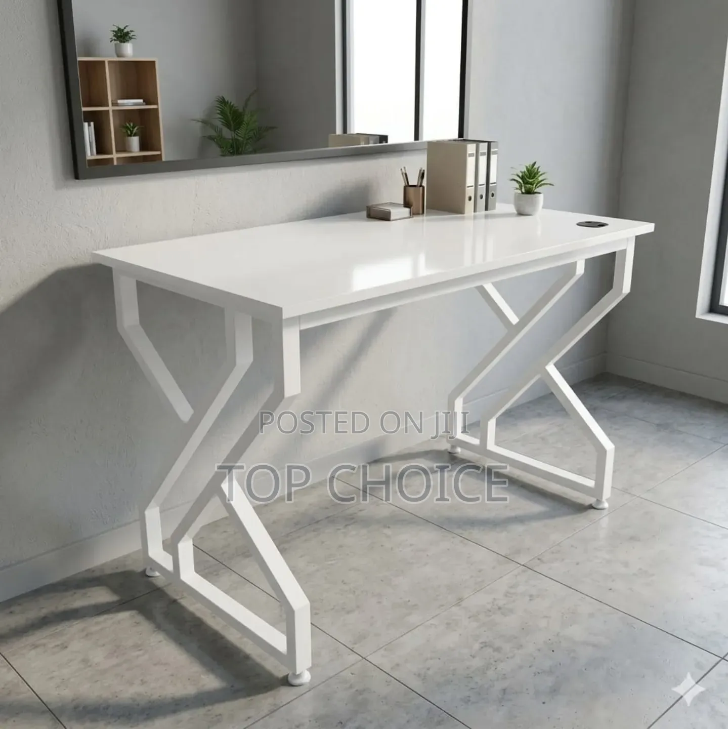 Metallic Frame Study Table