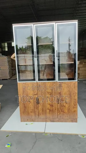 3door Storing Cabinet