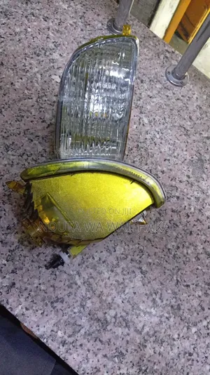 Foglights Toyota Crown