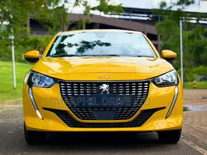 Peugeot 208 2020 Gold
