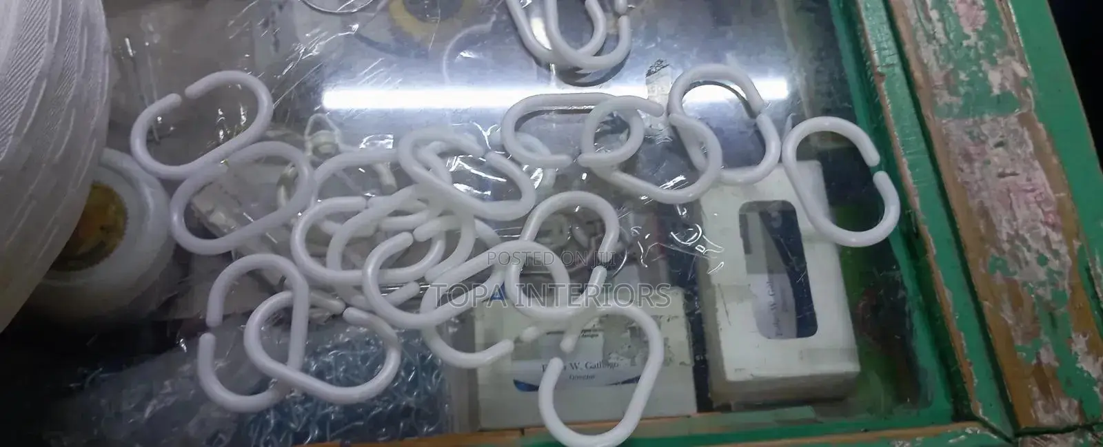 Bathroom White Drapery Oval Plastic Rings
