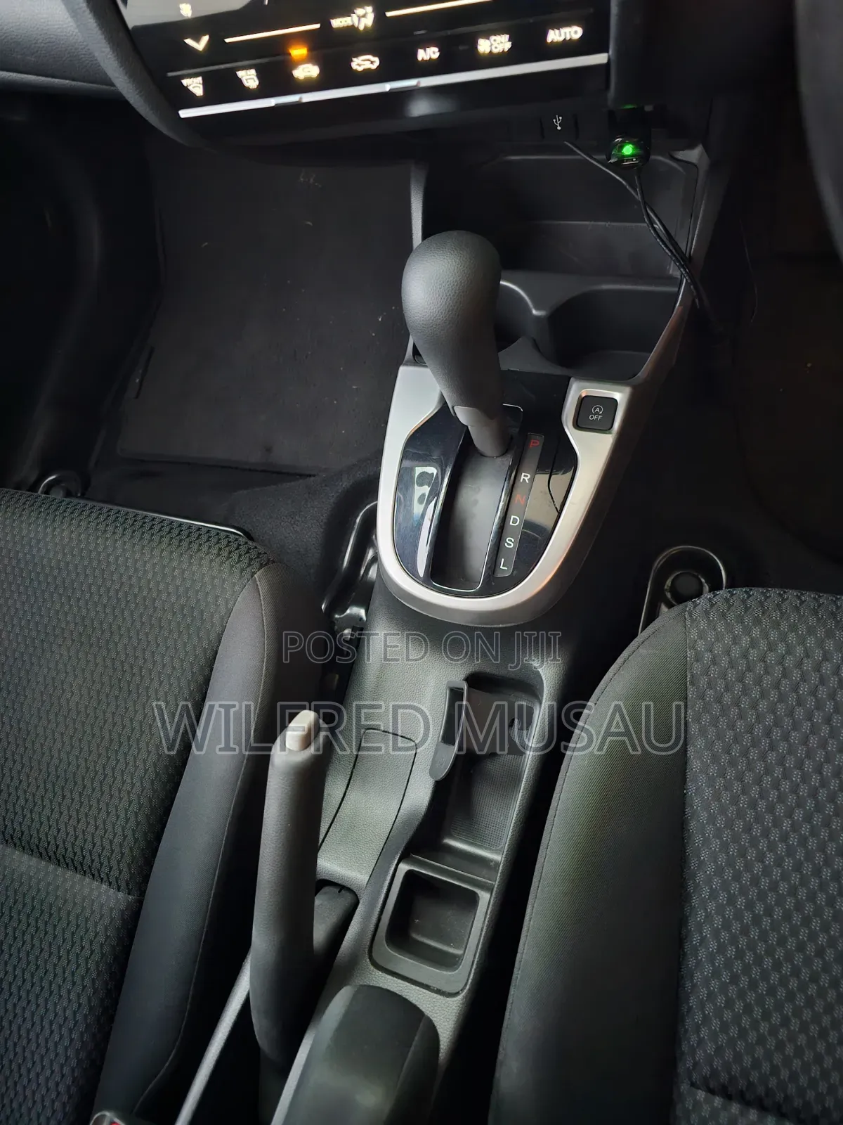 Honda Fit 2019 Pink