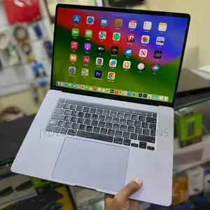 Laptop Apple MacBook Pro 2019 32GB Intel Core i7 SSD 512GB