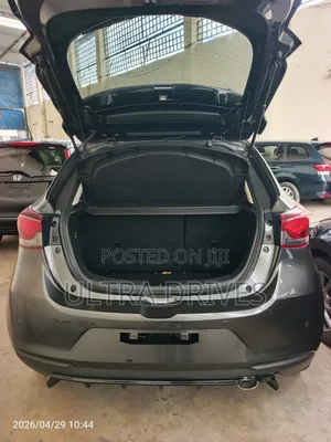 Mazda 2 2019 Gray