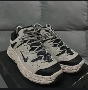 Nike Acg Running Gore-Tex Grey Sneakers