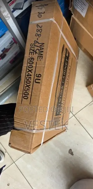 9u Data Cabinet 600×450×500 Lockable