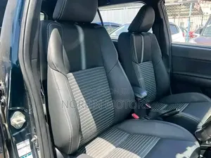 Toyota Corolla Fielder 2019 Blue