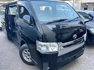 Toyota HiAce 2018 Blue