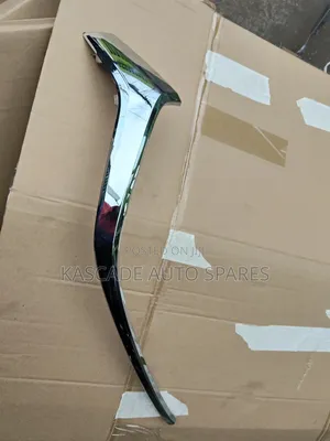 Mazda Demio 2014-2019 Grill Chrome/Strip/Moulding