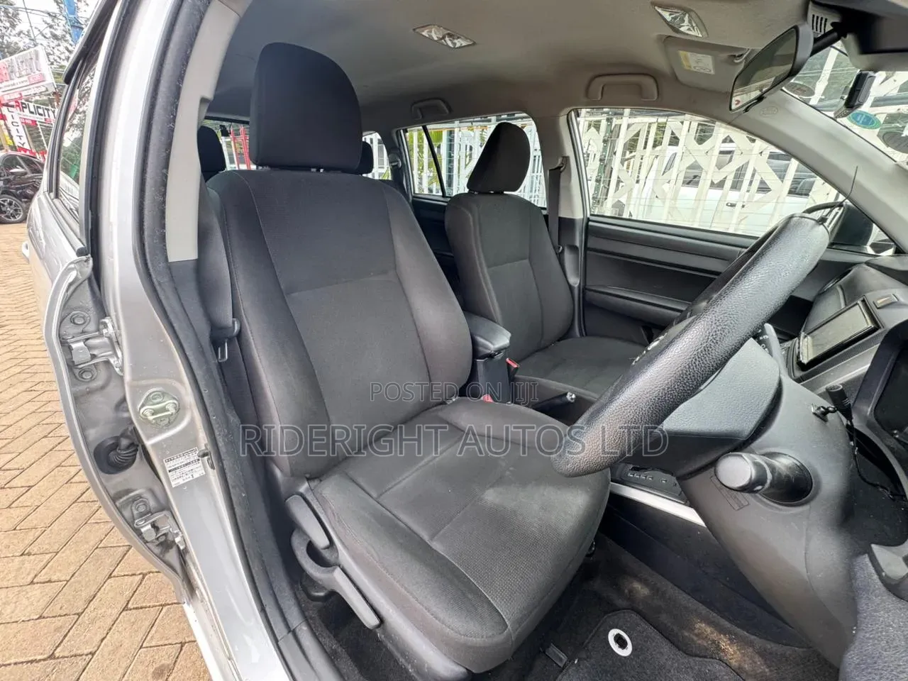 Toyota Corolla Fielder 2020 Silver