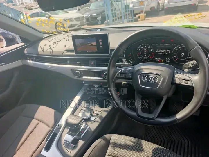 Audi A4 2018 White