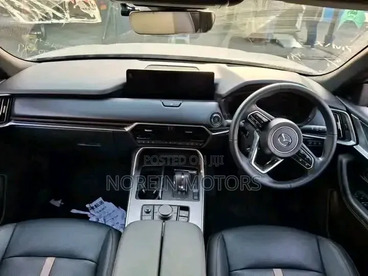 Mazda CX-60 2023 Silver