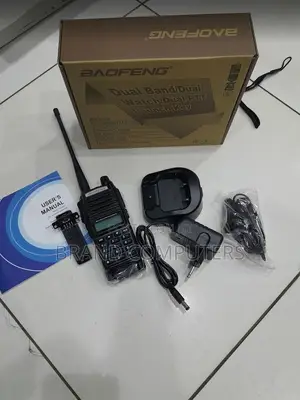 Baofeng Uv-82 Dual Band Walkie Talkie Two Way Ham Radio + Speaker Mic