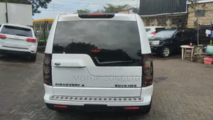 Land Rover Discovery 2013 White
