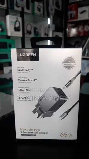 Ugreen Nexode Pro 3-Ports Gan Faster Charger