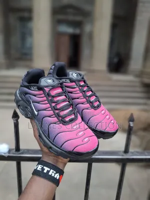 Nike Tn Blazing Pink Ladies Shoes.