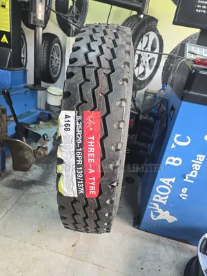 825r20 Three-a Tire