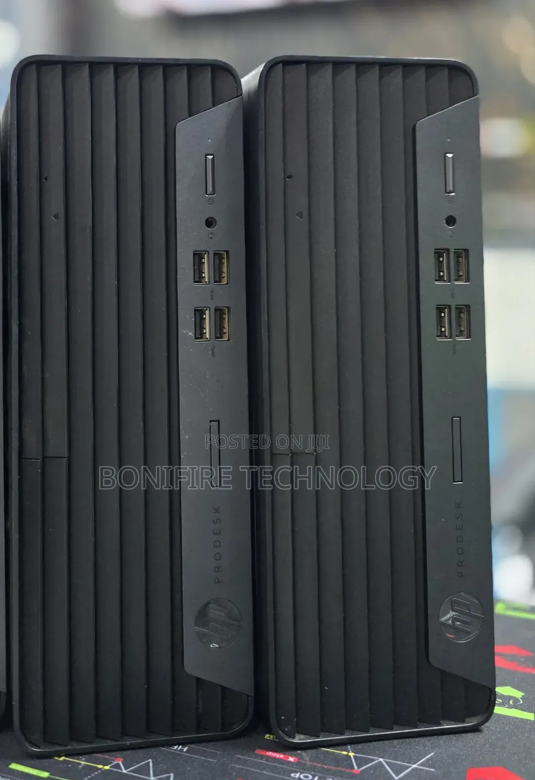 Desktop Computer HP 8GB AMD Ryzen 5 SSD 256GB