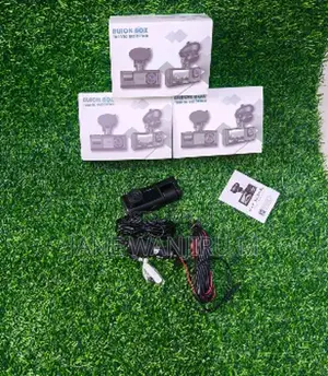 1080p Black Box Car DVR - Complete Set With Charger Cables