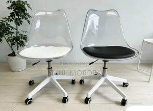 Office Eames Plastic Chair