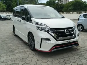 Nissan Serena 2019 White