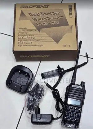 Baofeng Uv-82 One-Piece Walkie Talkie With Earphones