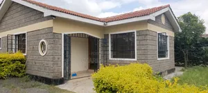 3bdrm Bungalow in Yukos, Kitengela for sale