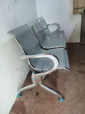 Silver Metal Link Chair for Clinic Reception