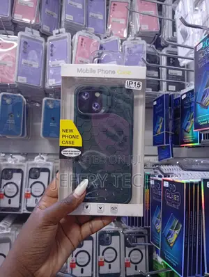 Honeycomb Pattern Tpu Phone Case Designed for the Apple iPhone 15.