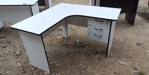 White L Shape Office Desk 1.2m