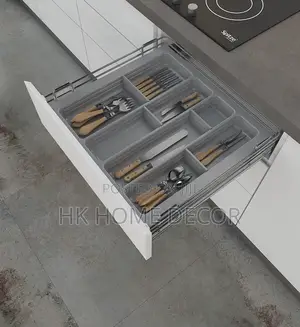 Expandable Cutlery Tray