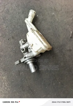 Brake Master Cylinder Nissan Note