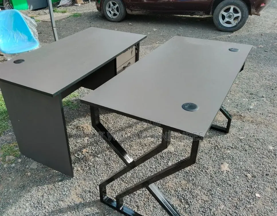 Black Top Computer Desk, 1200mm