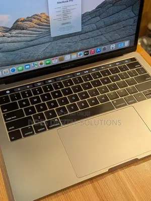 Laptop Apple MacBook Pro 2019 8GB Intel Core i5 SSD 256GB