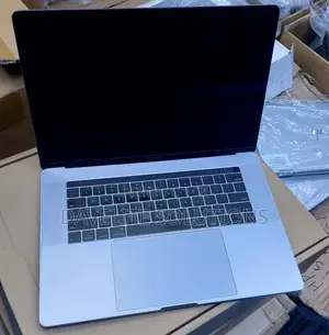 Laptop Apple MacBook Pro 2019 32GB Intel Core i9 SSD 512GB