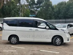 Nissan Serena 2019 White