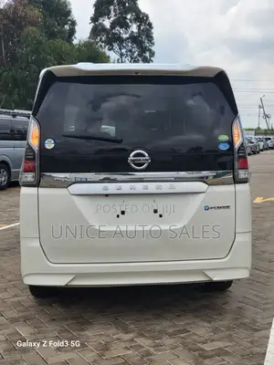 Nissan Serena 2019 White