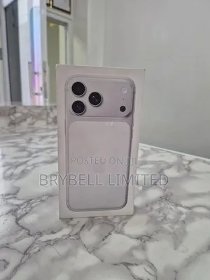 New Apple iPhone 17 Pro Max 256 GB Silver