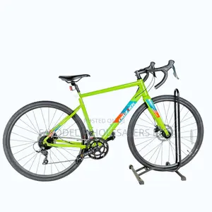 Cruztek 700c Carbon Bike – Pinner Model in Light Green